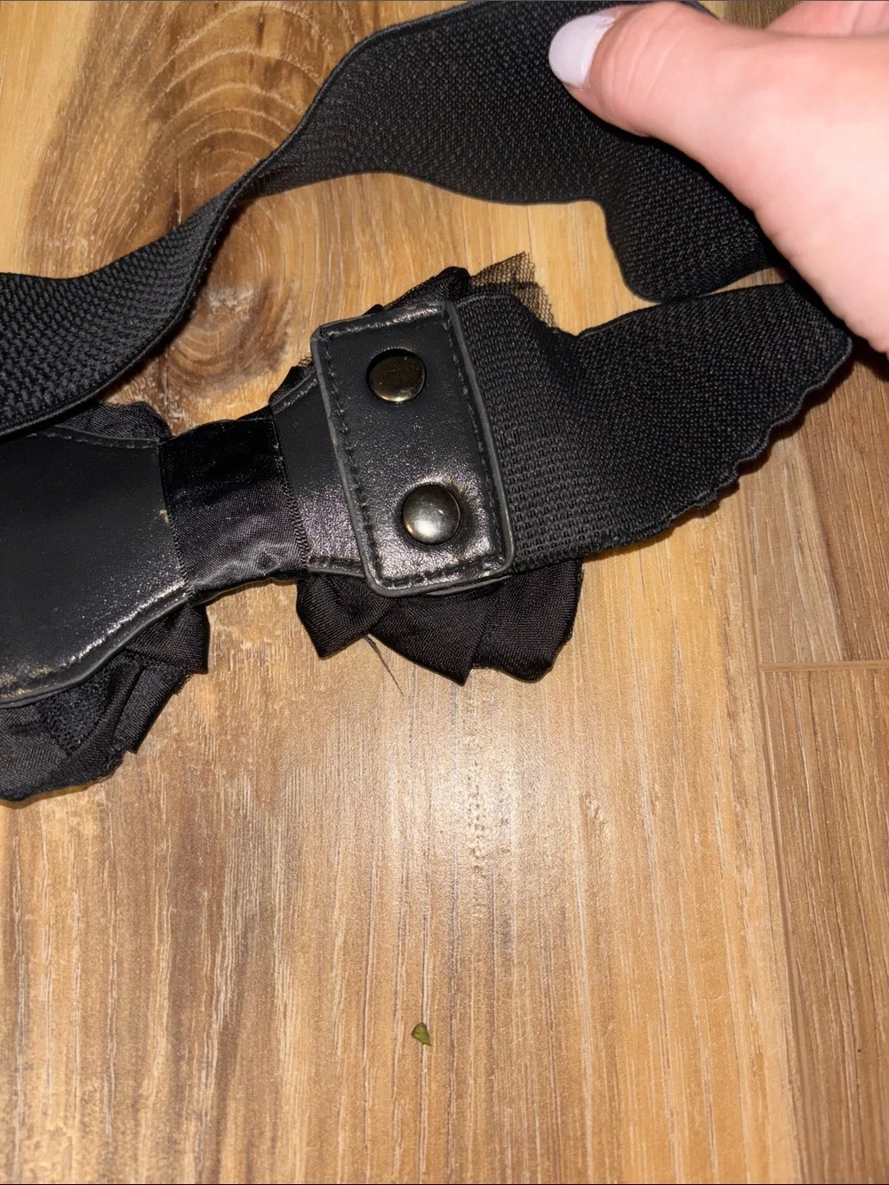 Black Elastic Waist Belt with Bow and Gem Accent
